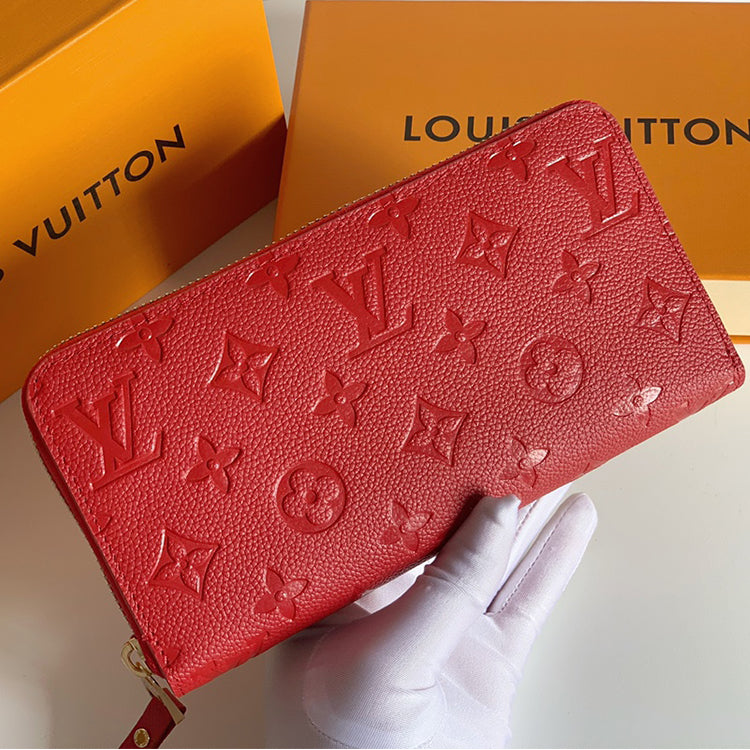 1E06BDE Stylish leather wallets