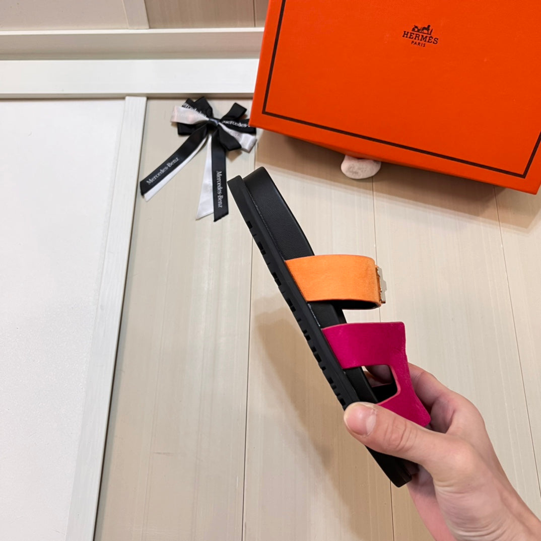 14H207ZDE Stylish Slippers