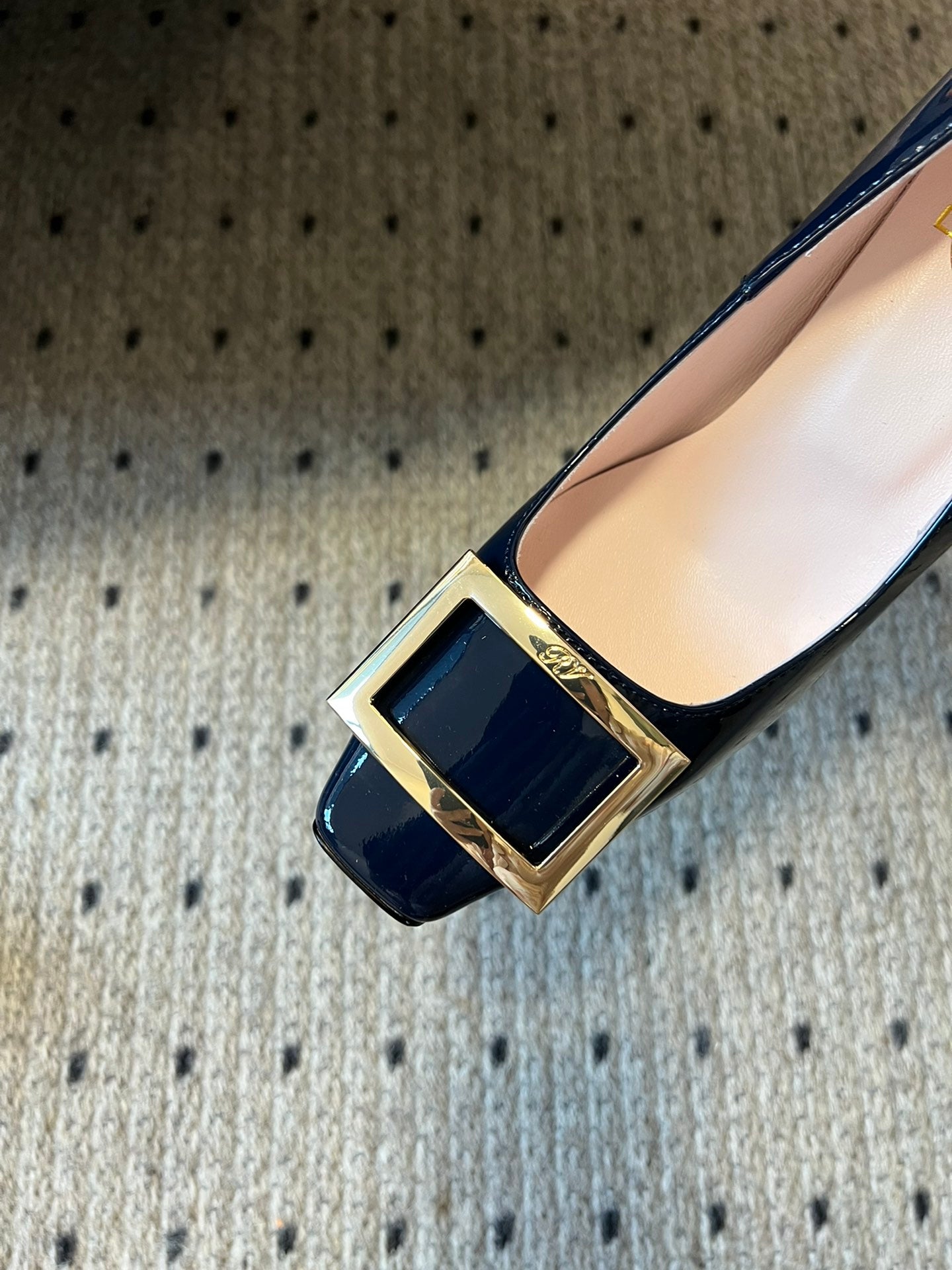 1ZA250ZDE Stylish High heels