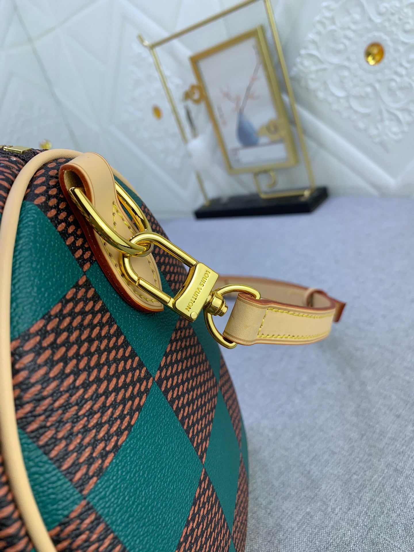 2XE269BDE Stylish leather bag 