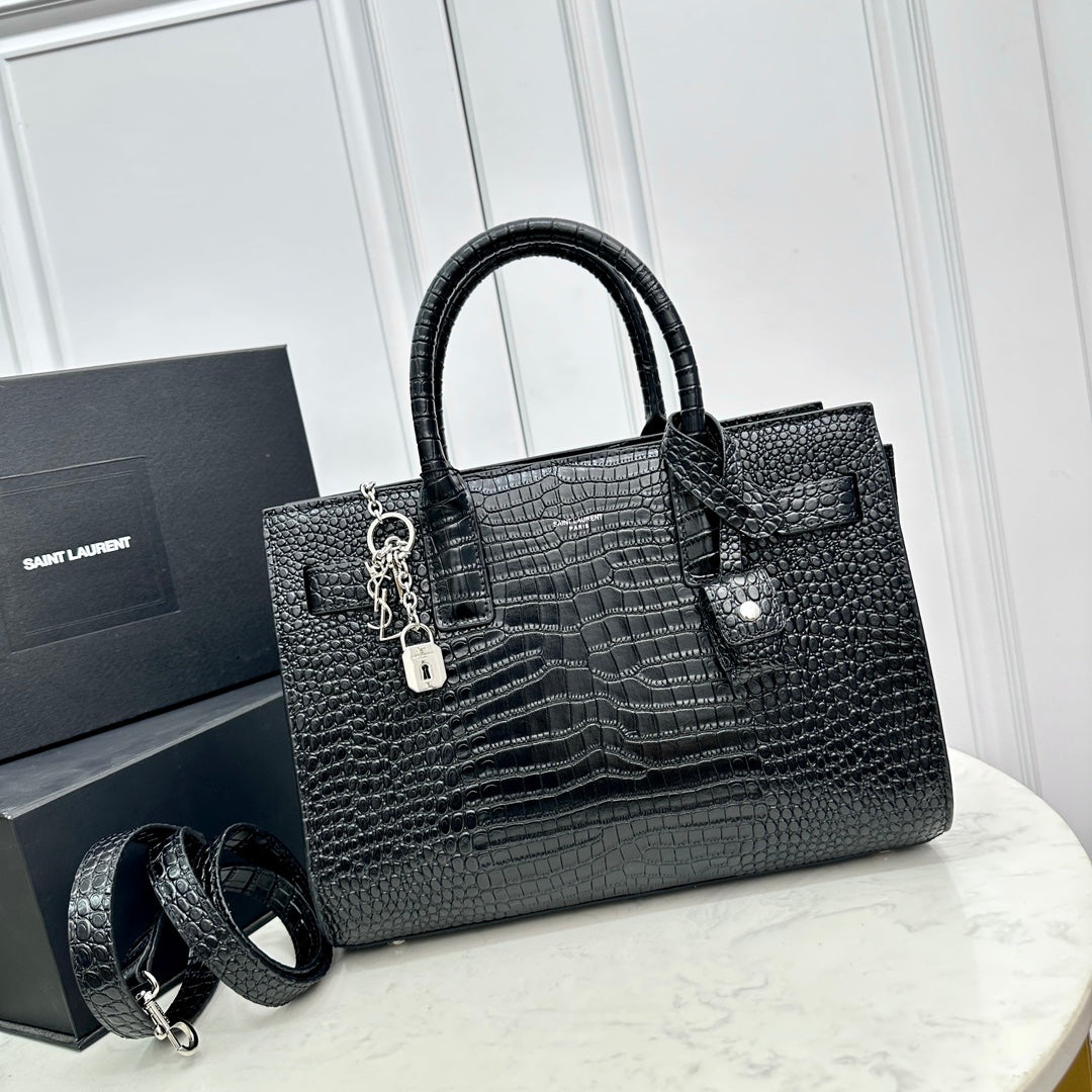 1XSL268BDE Stylish leather bag 