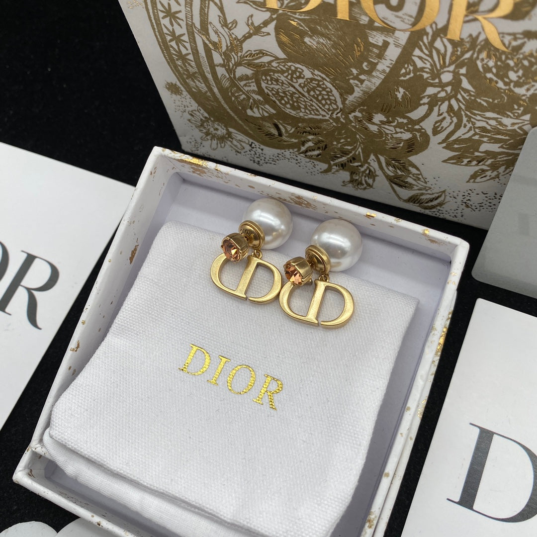 175RD15XDE Stylish Necklaces . Bracelets . Earrings