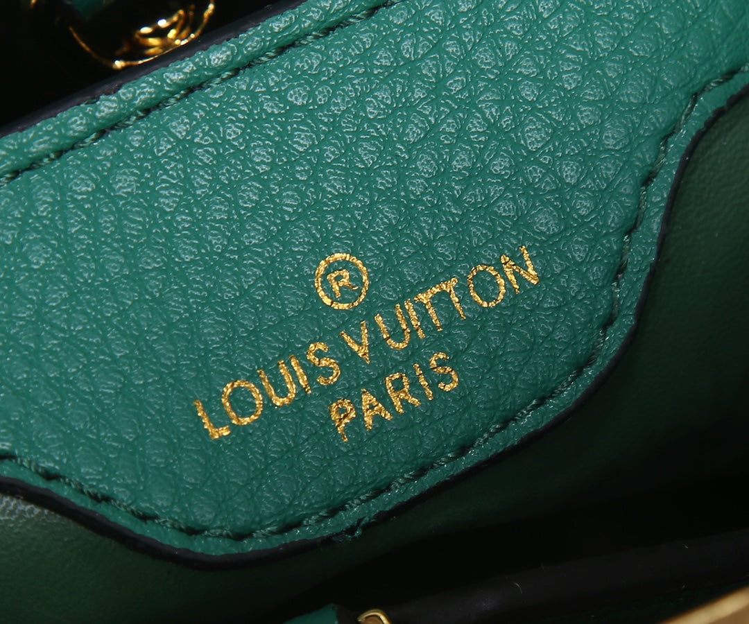 1XE443BDE Stylish leather bag