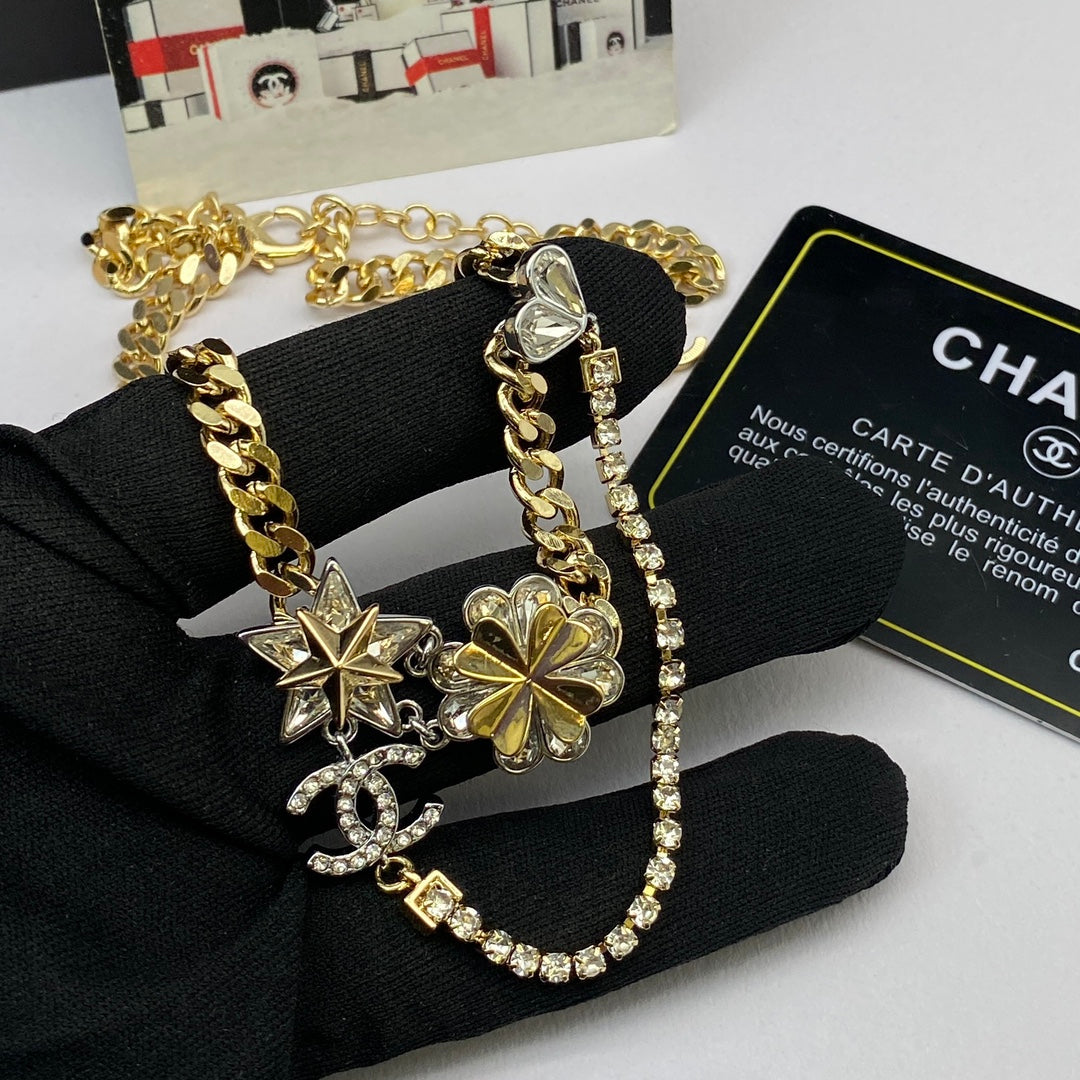 14C708KDE Stylish Necklaces