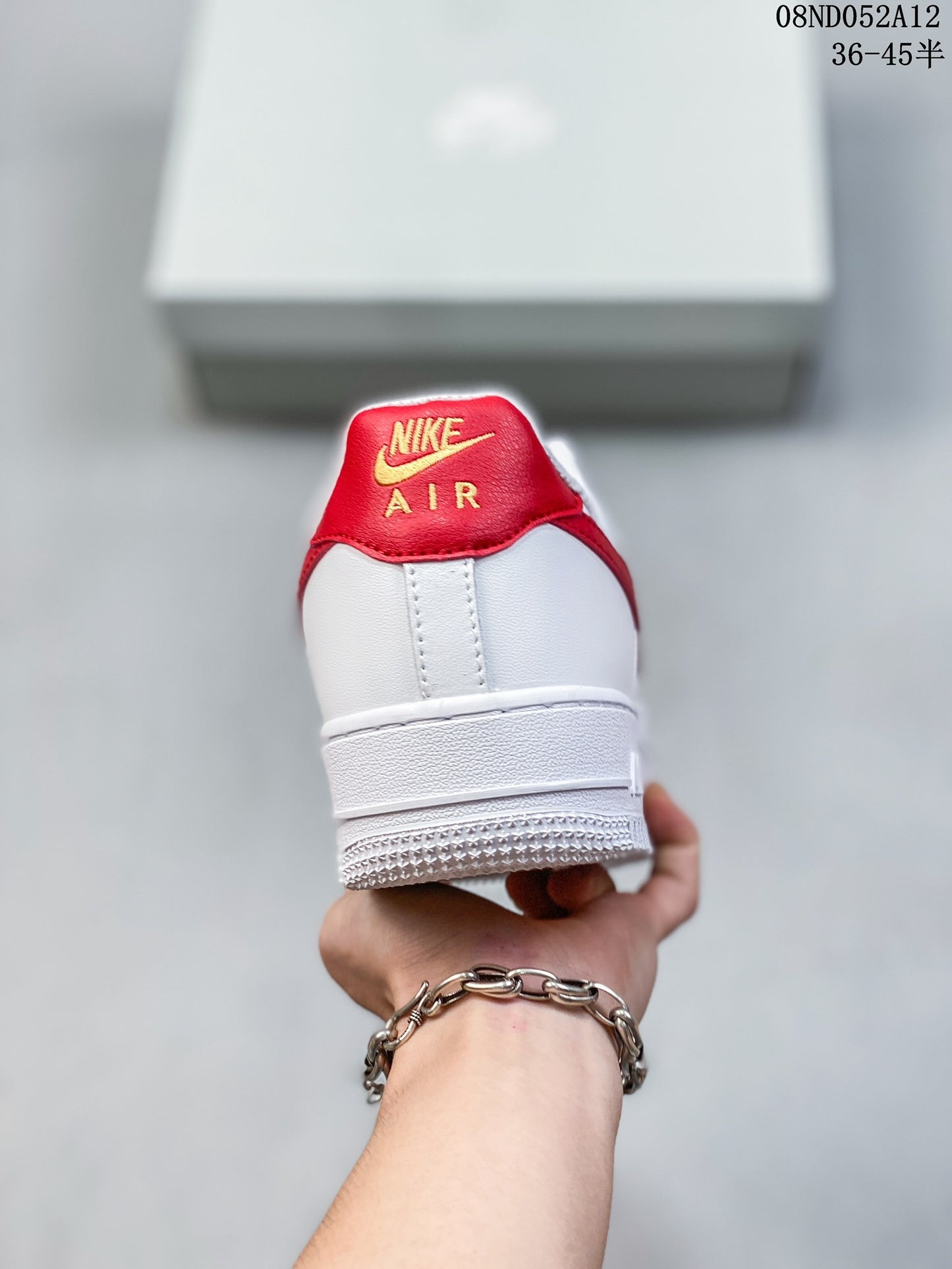 4YN34ZDE Stylish Sneakers (No Box, August-October Big Sale)