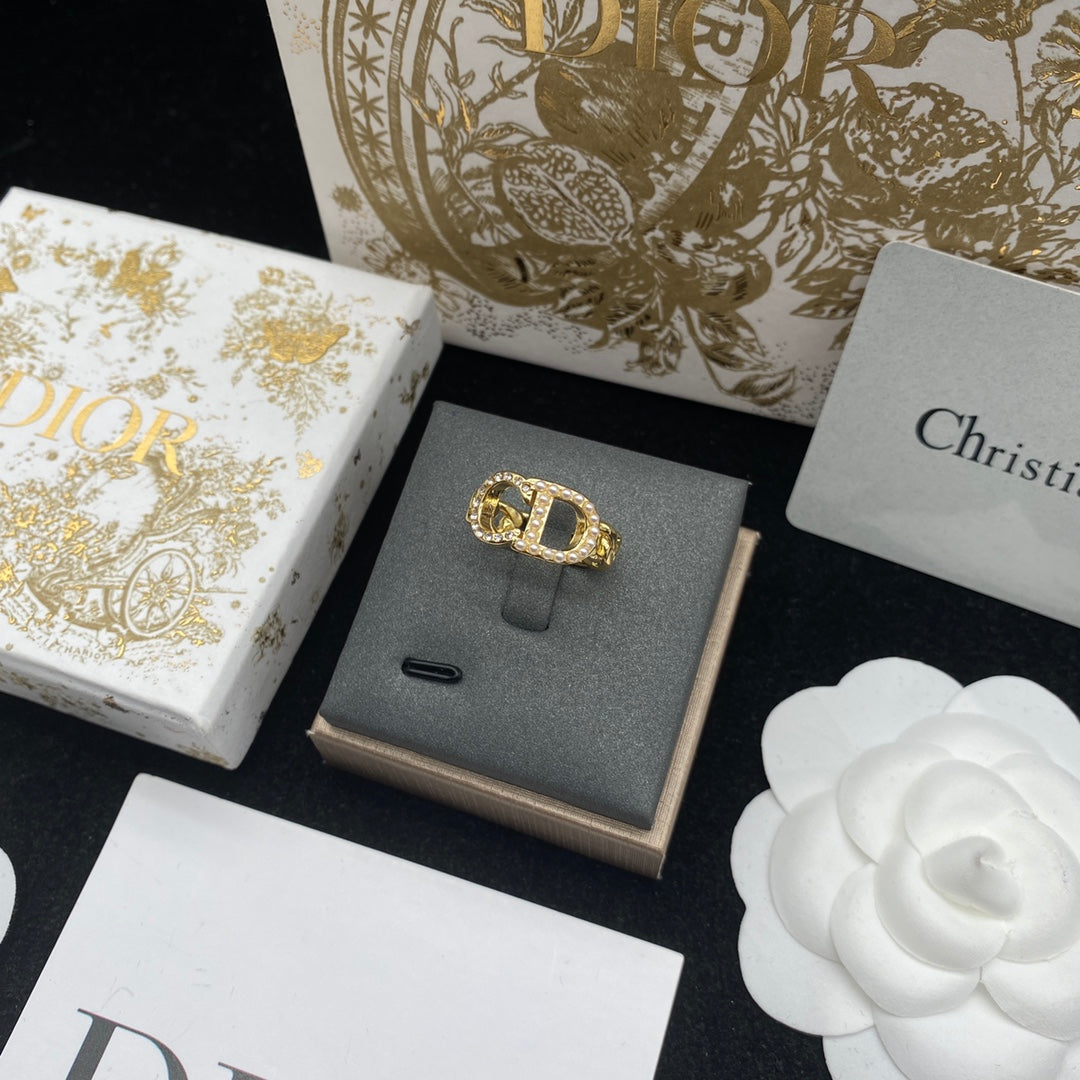 14D499XDE Stylish Rings Earrings Bracelets  Necklaces