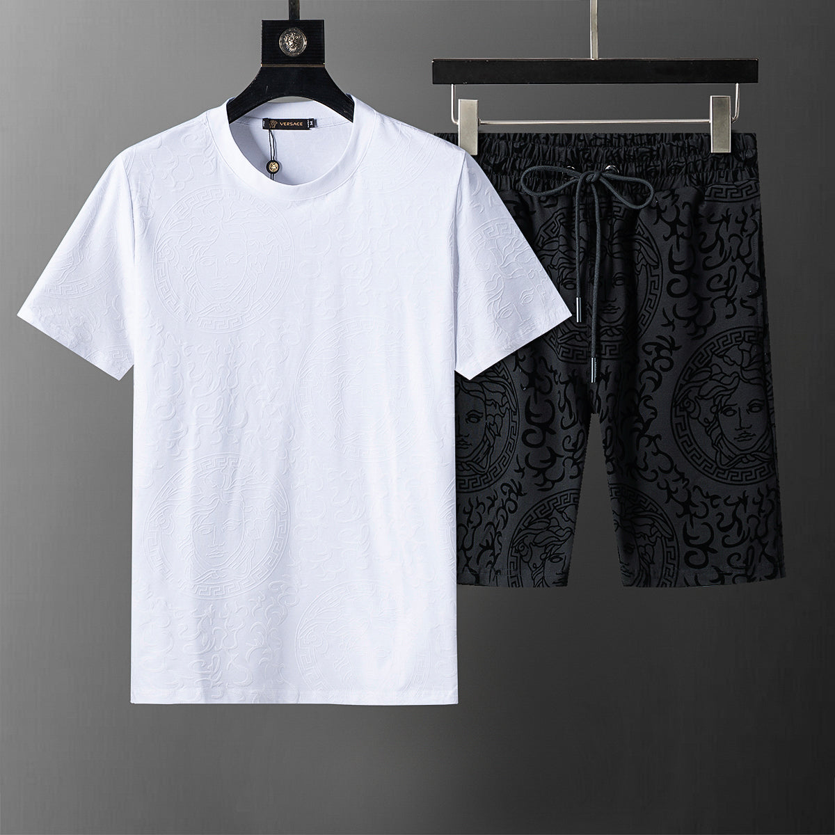 135WV114UDE Stylish shirt and shorts set