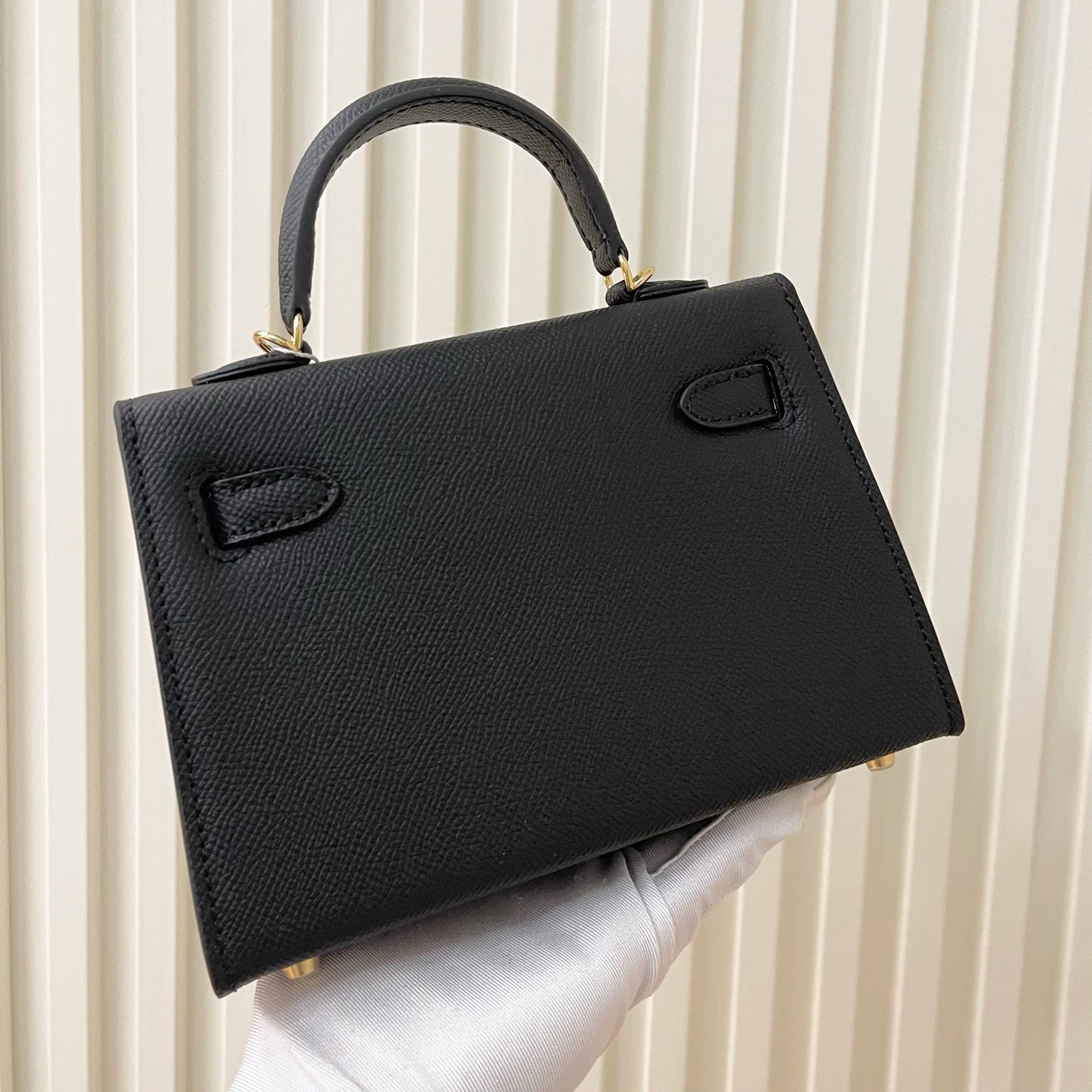 2WH26BDE Stylish leather bag