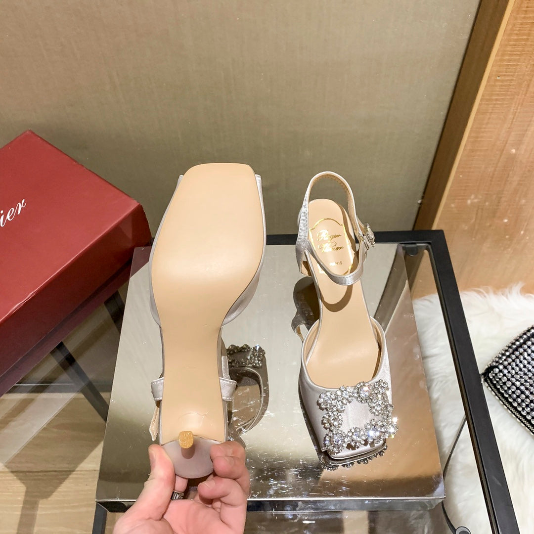 14A82ZDE Stylish High heels