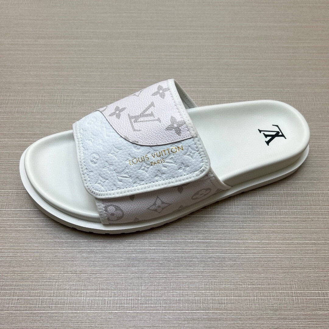 5WE250ZDE Stylish Slippers