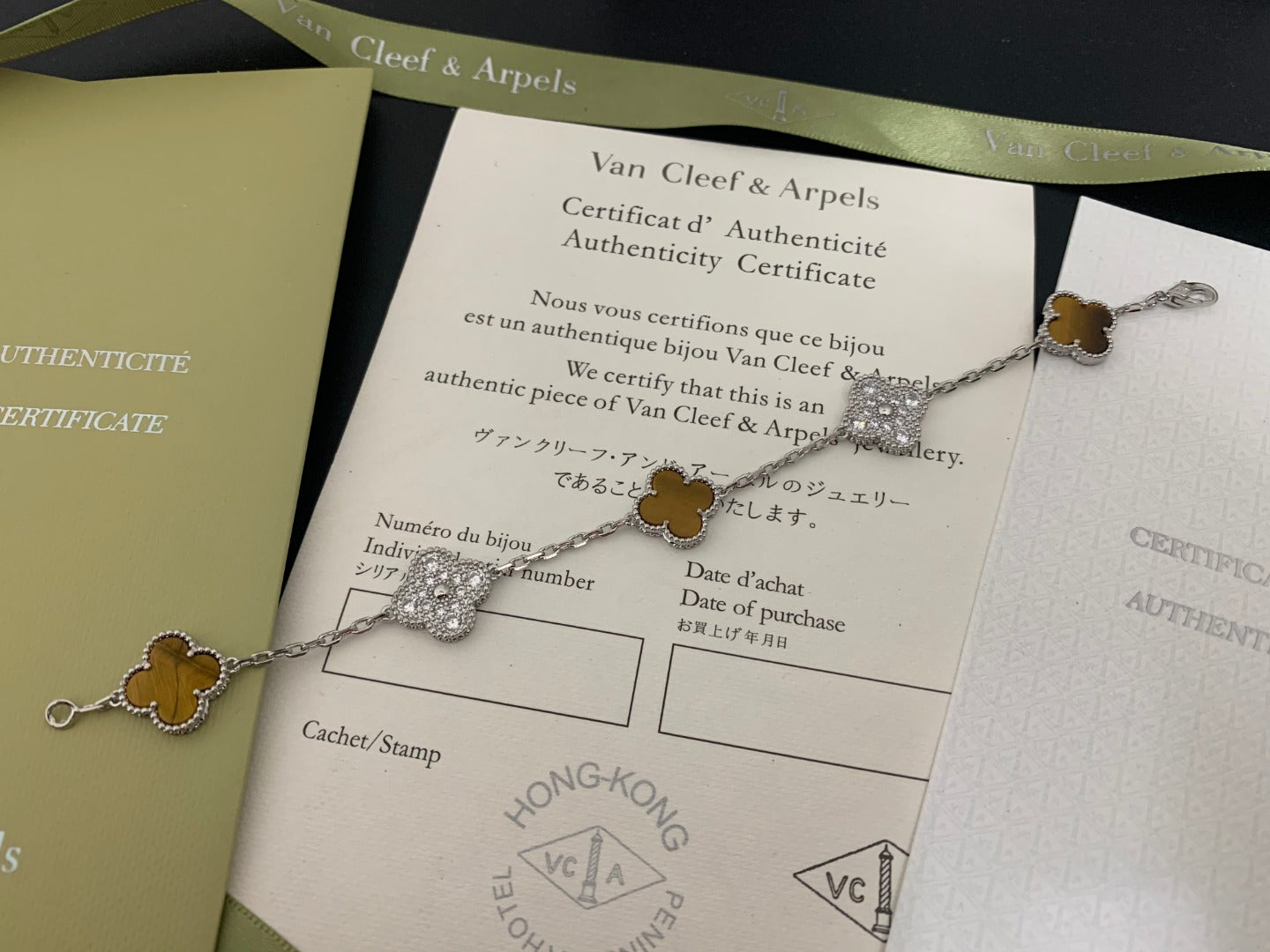 5XVA179KDE Stylish bracelets 5 flowers normal size1.5cm flower