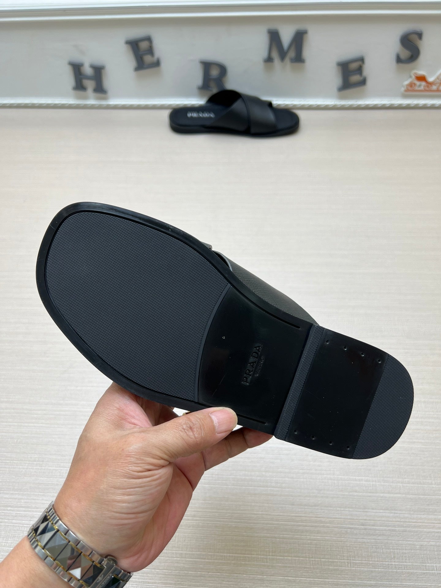 54PD72ZDE Stylish slippers