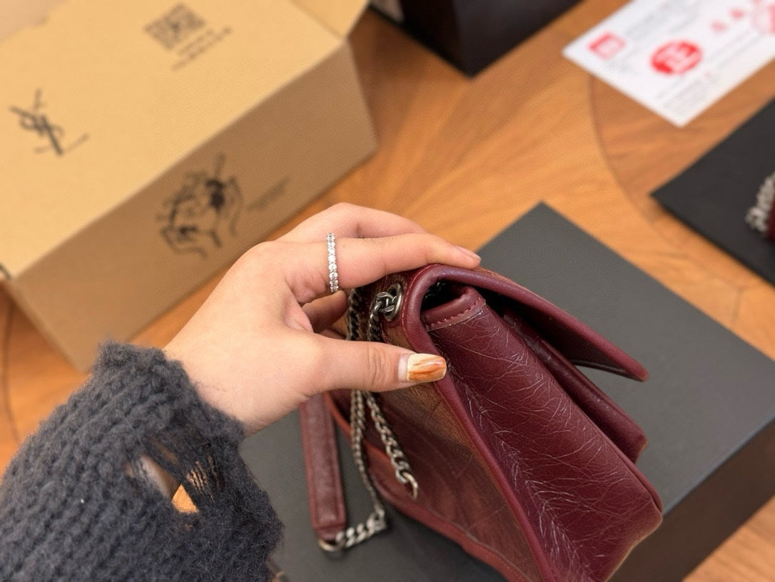 6XSL429BDE Stylish leather bag