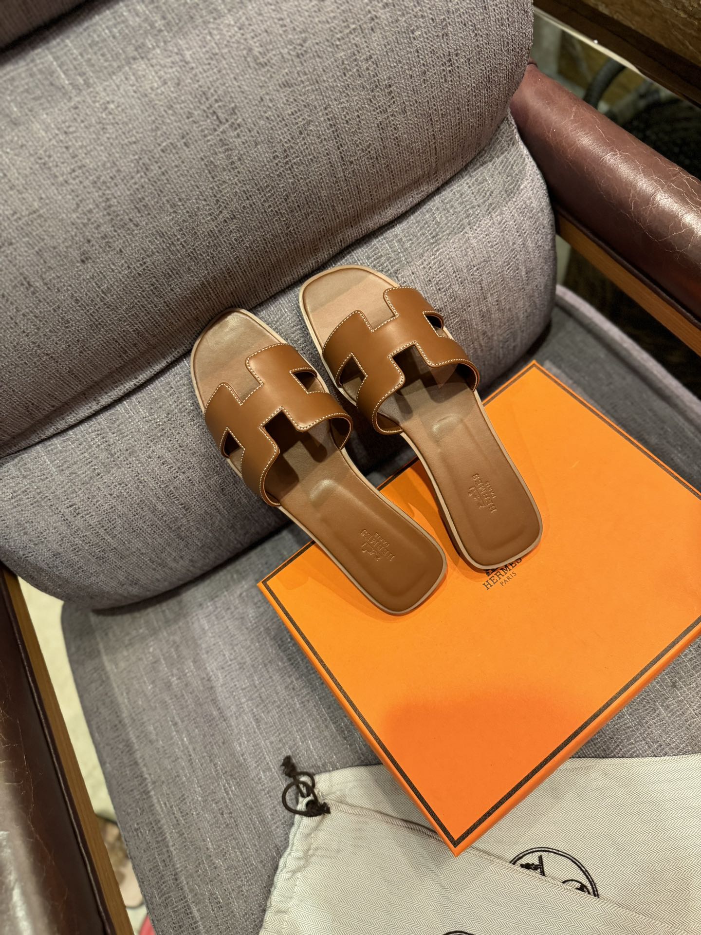 155ZH309ZDE Stylish Slippers