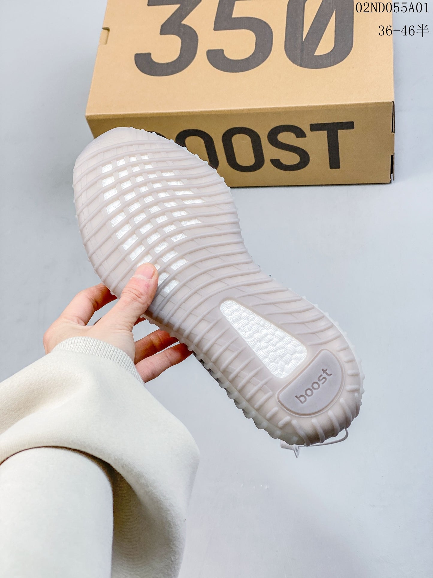4YA94ZDE Stylish Sneakers (No Box, August-October Big Sale)