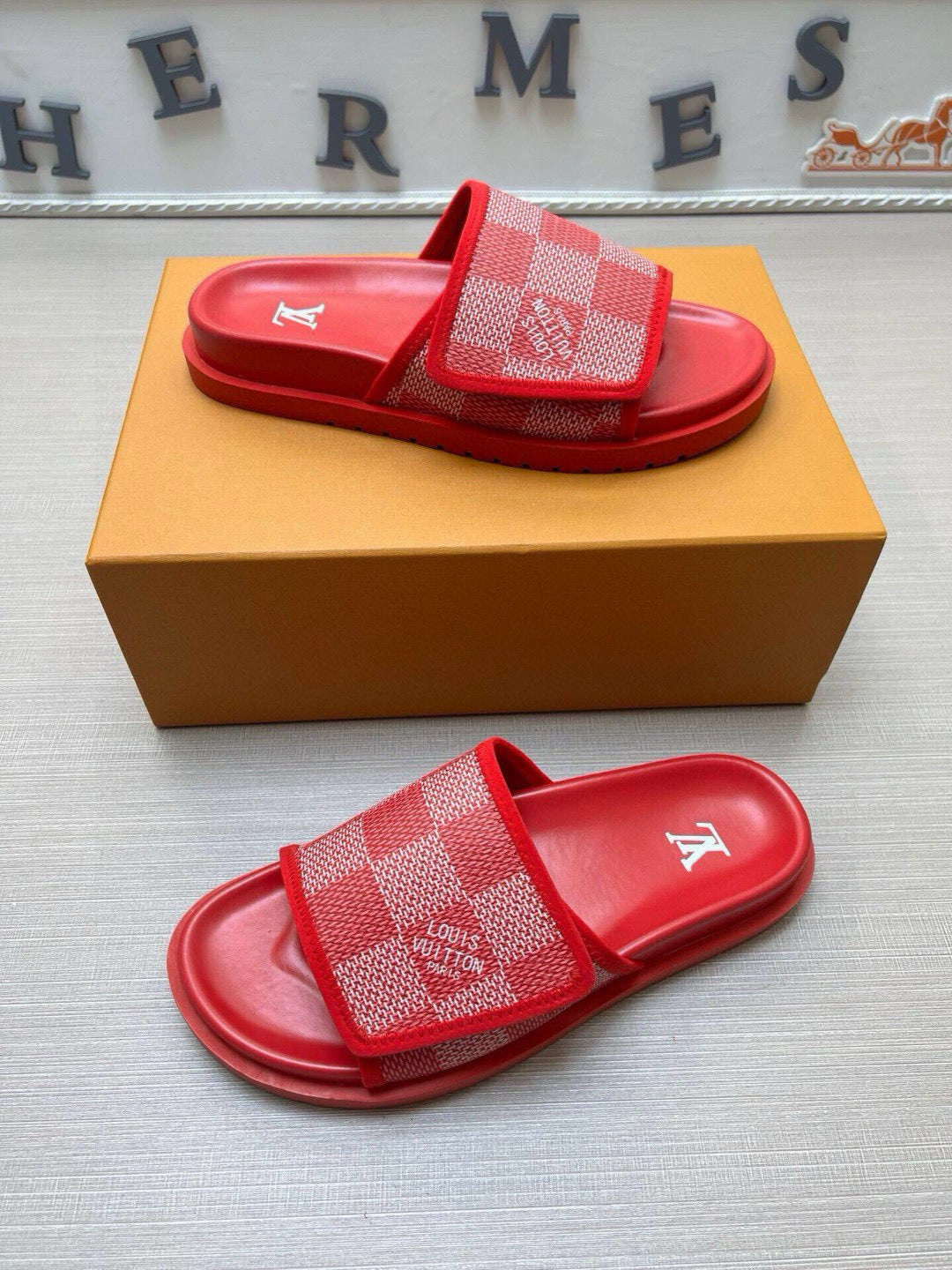 5QE3ZDE Stylish Slippers