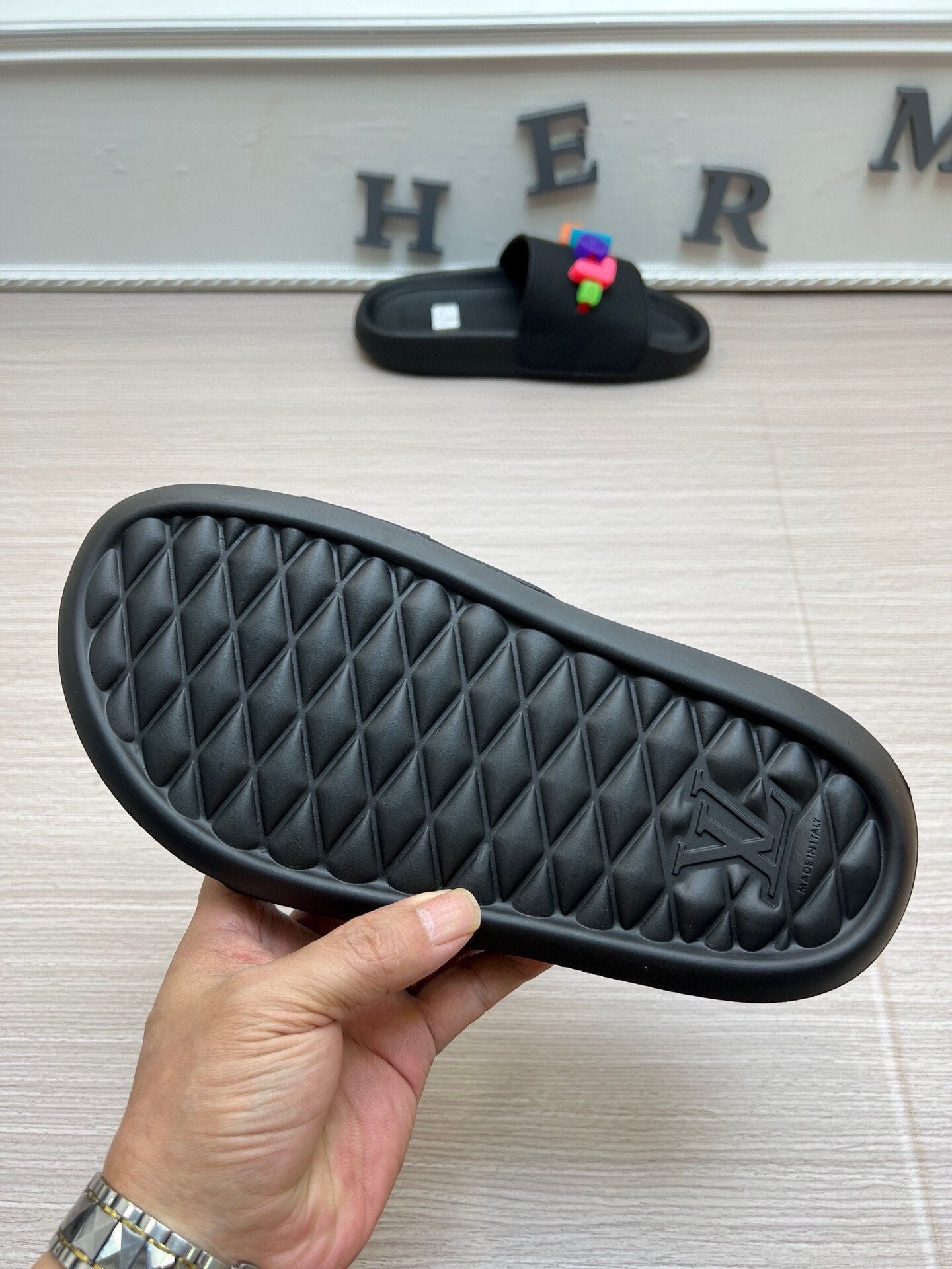 54E23ZDE Stylish Sole thickness 3cm