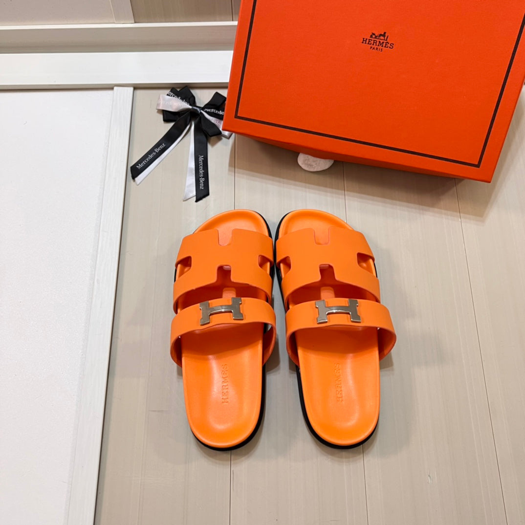 14H207ZDE Stylish Slippers