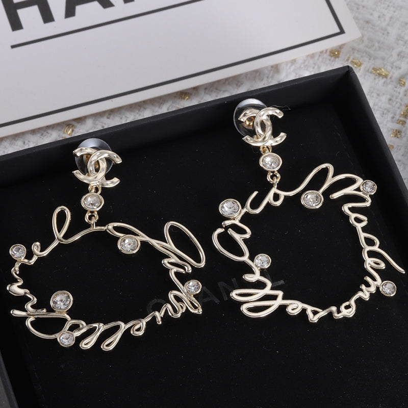 14C373EDE Stylish Earrings