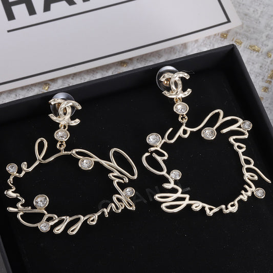 14C373EDE Stylish Earrings
