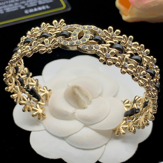 1YC120KDE Stylish Bracelets
