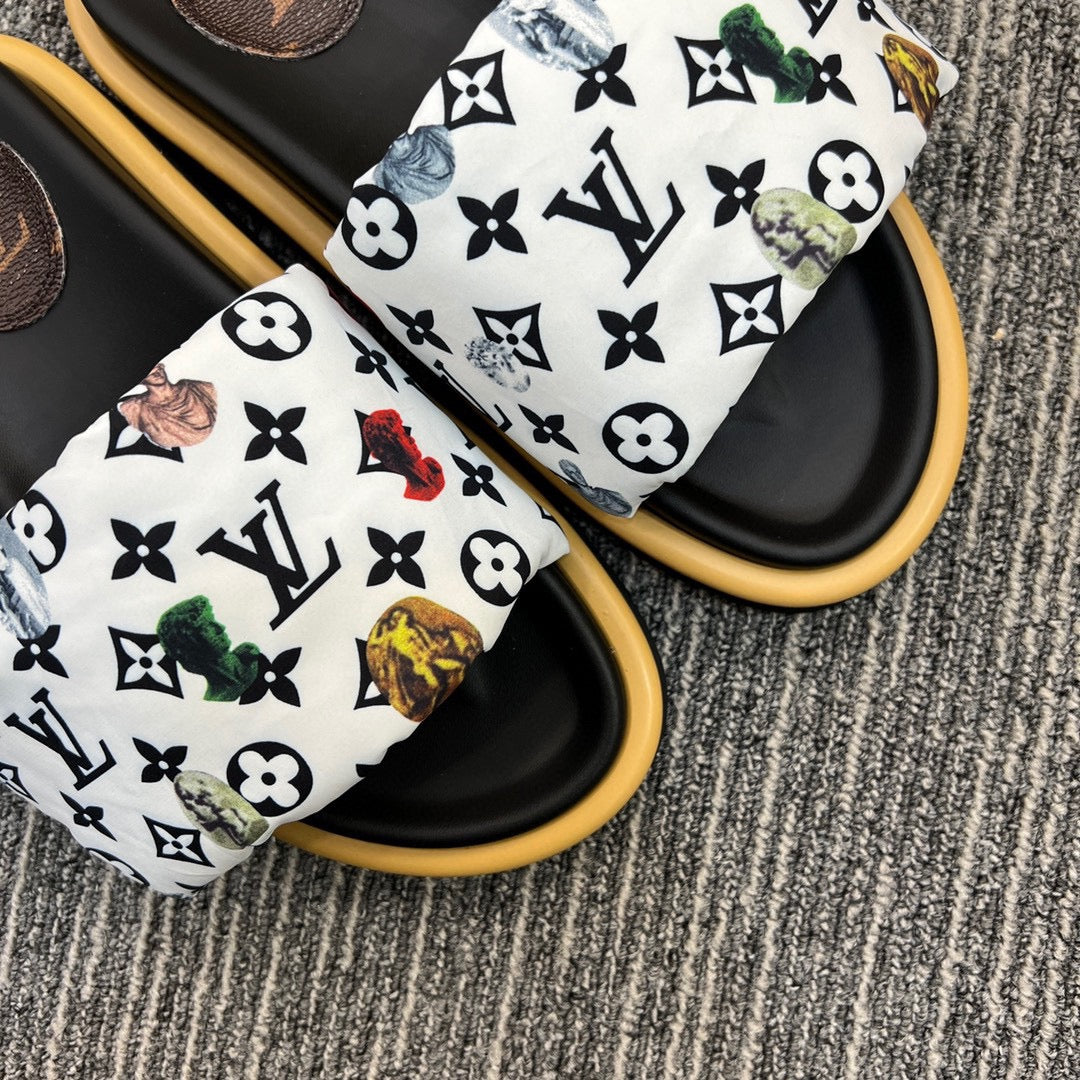 5XF120ZDE Stylish leather quality Slippers