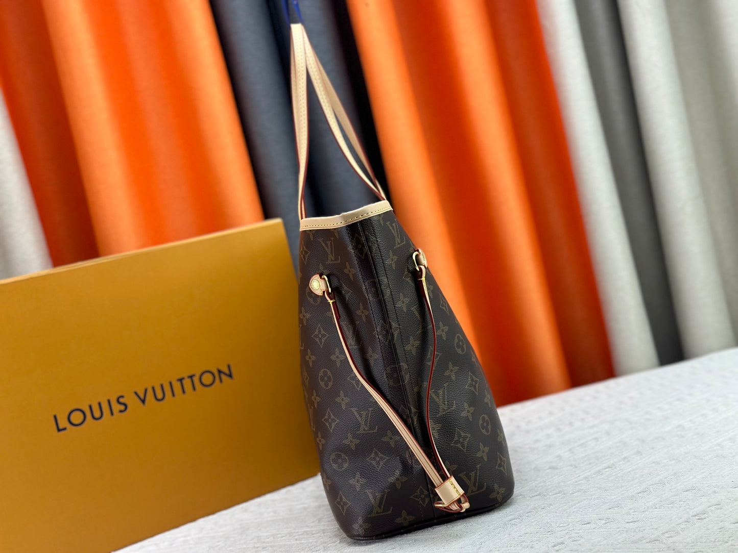 155XE15BDE Stylish leather bag