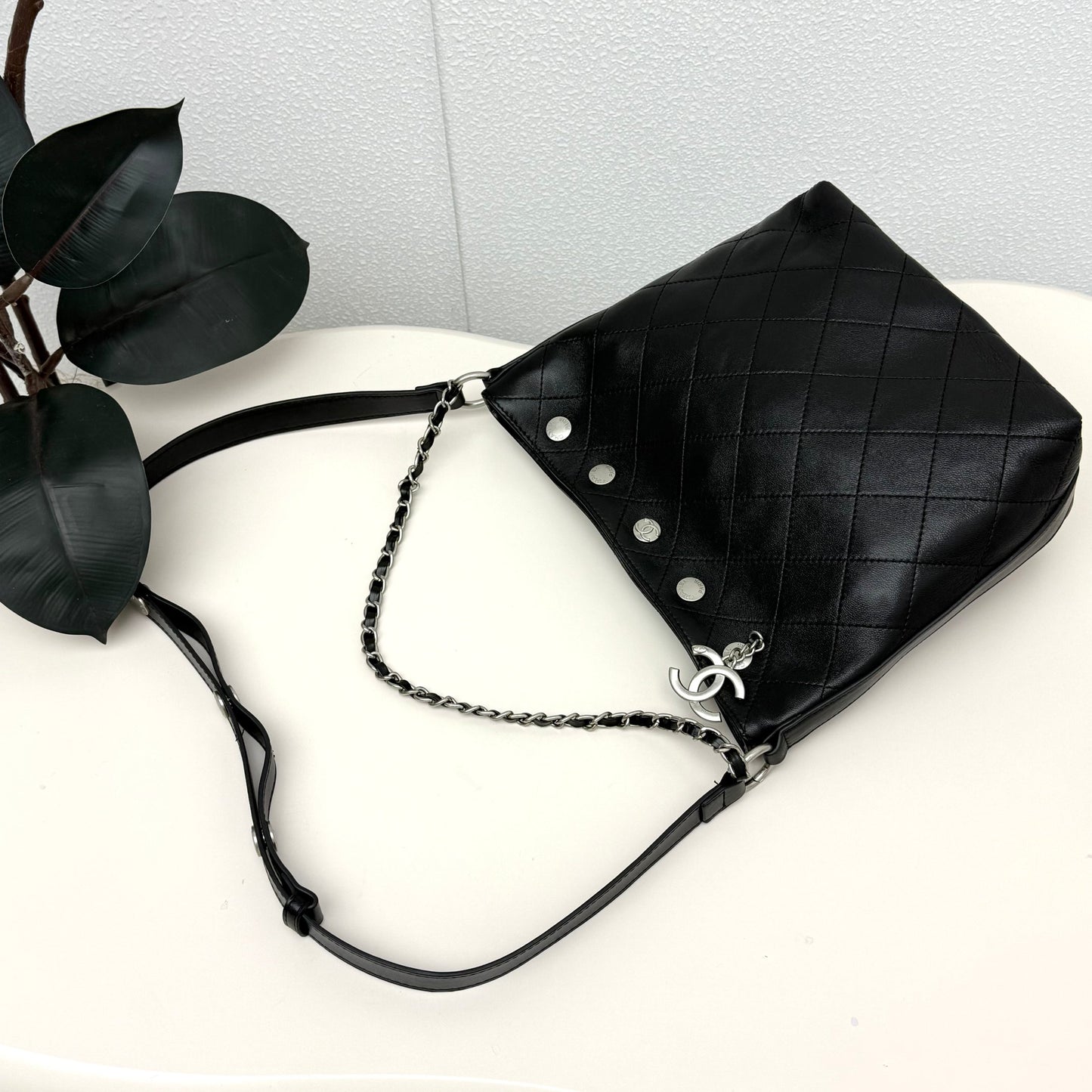 155NC68BDE Stylish leather bag