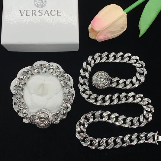 14V118XDE Stylish Necklaces