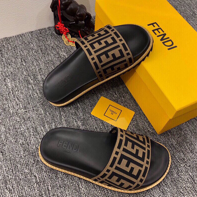 5F1ZDE Stylish Slippers