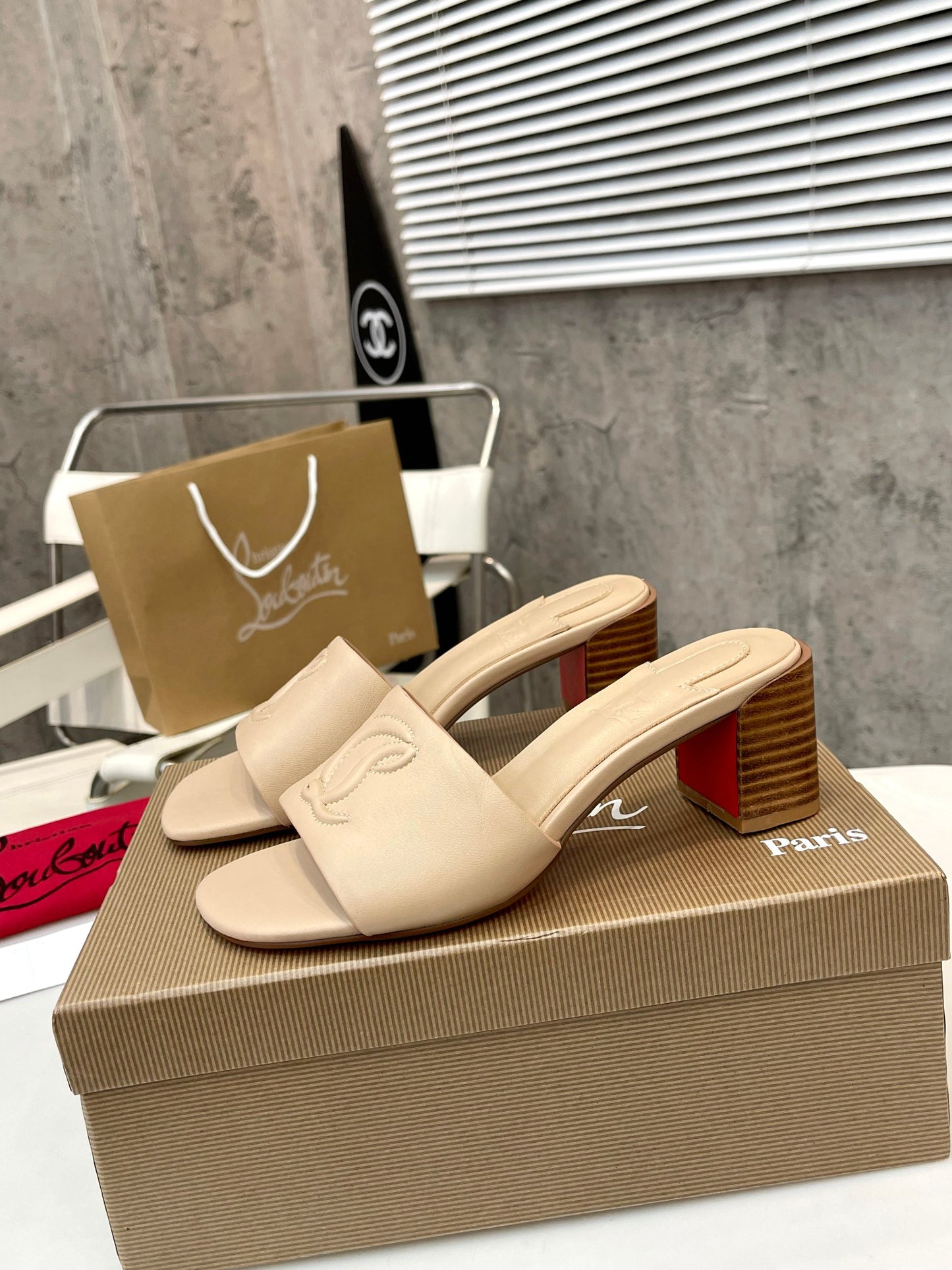 JXA27ZDE Stylish leather High heels Heel height 5.5cm