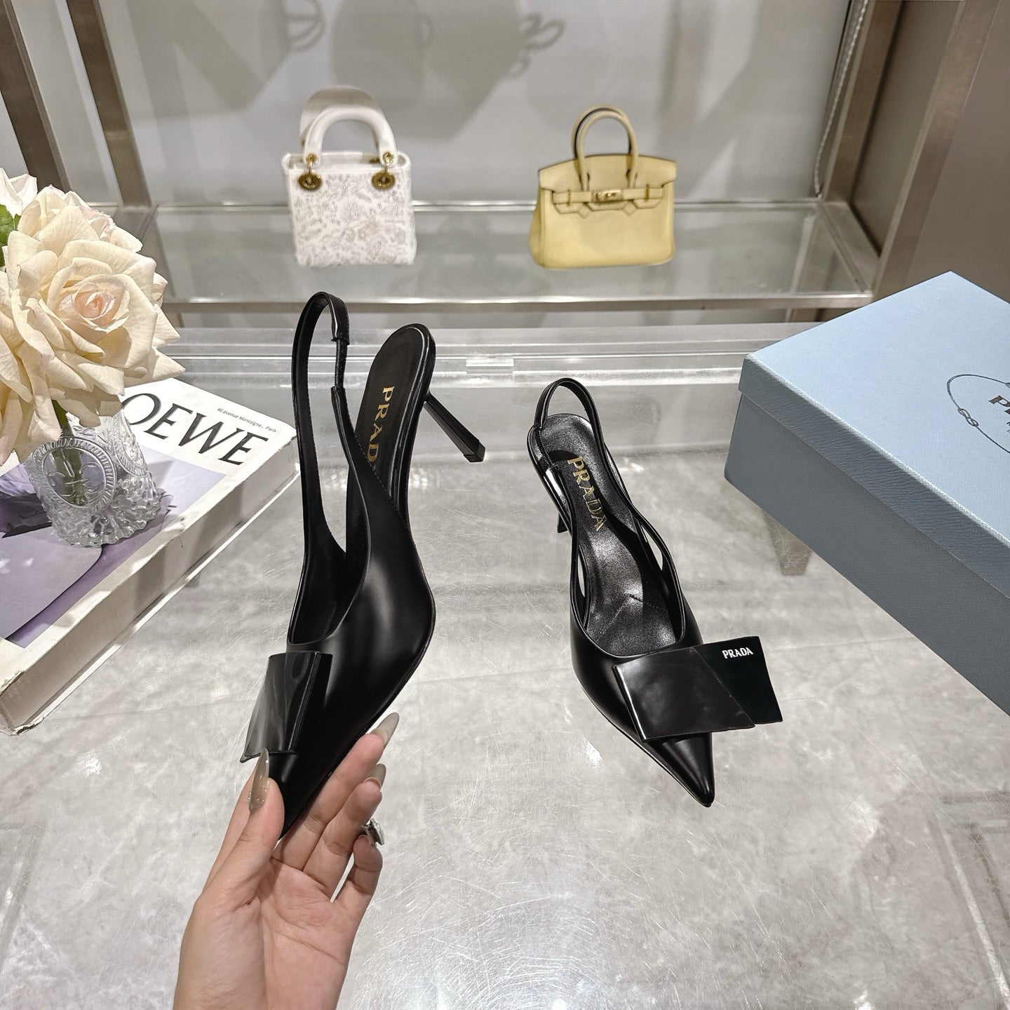 255QP41ZDE Stylish leather High heels