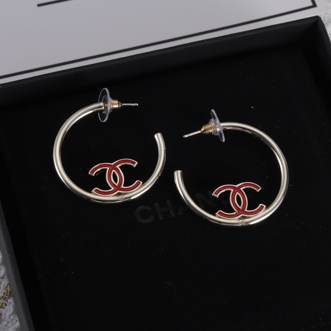 14C5EDE Stylish Earrings