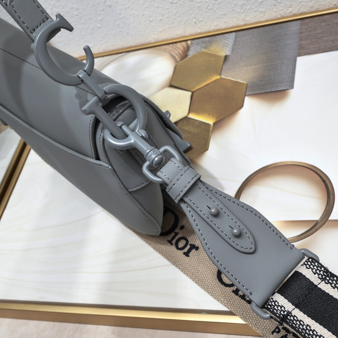 1WD115BDE Stylish leather bag