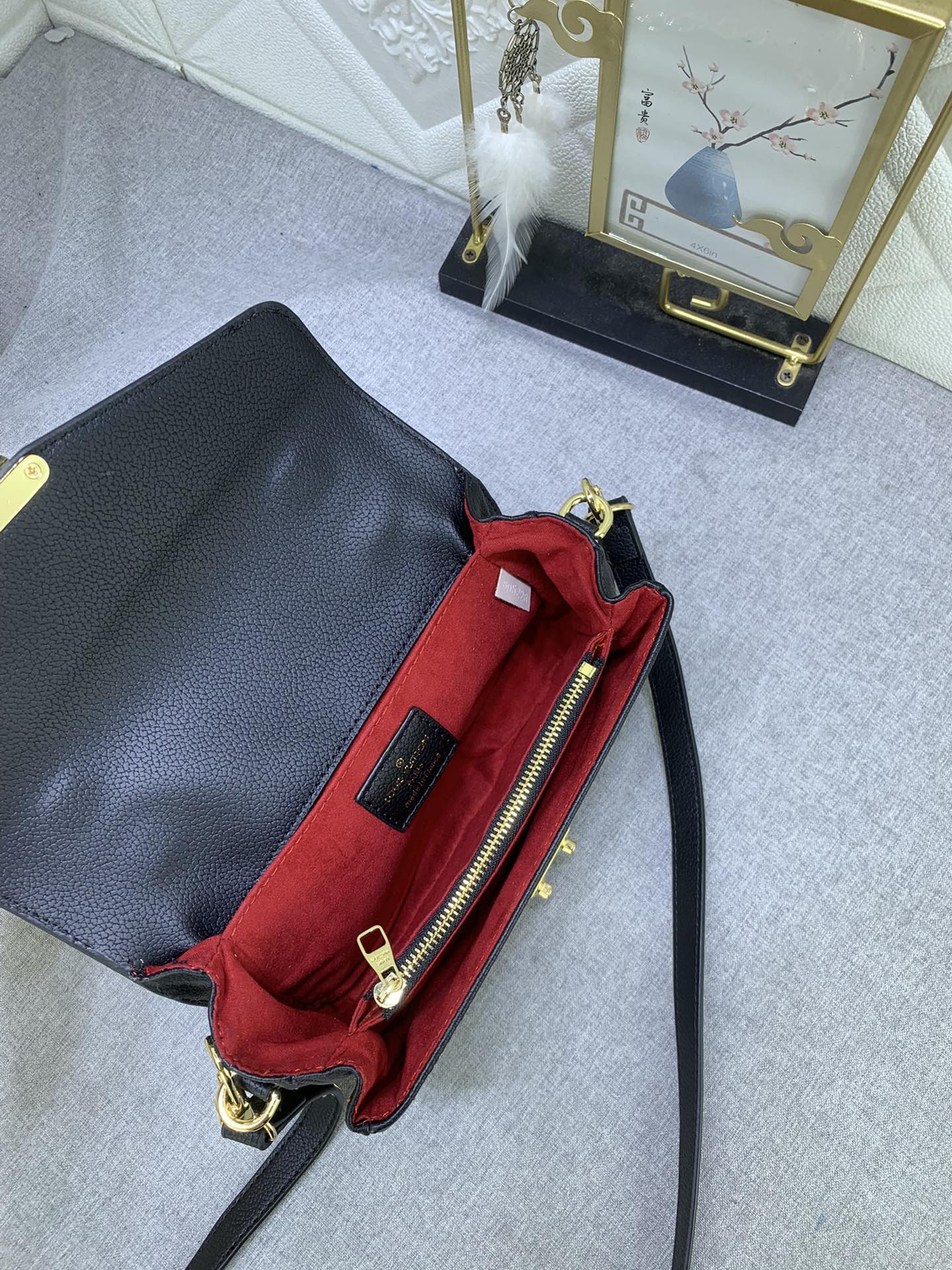 2XE43BDE Stylish leather bag 