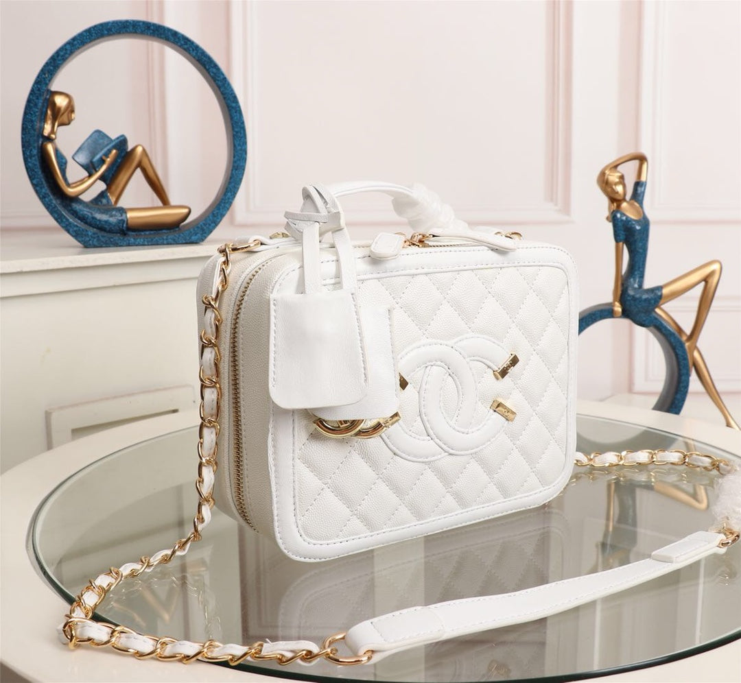 165NC123BDE Stylish leather bag