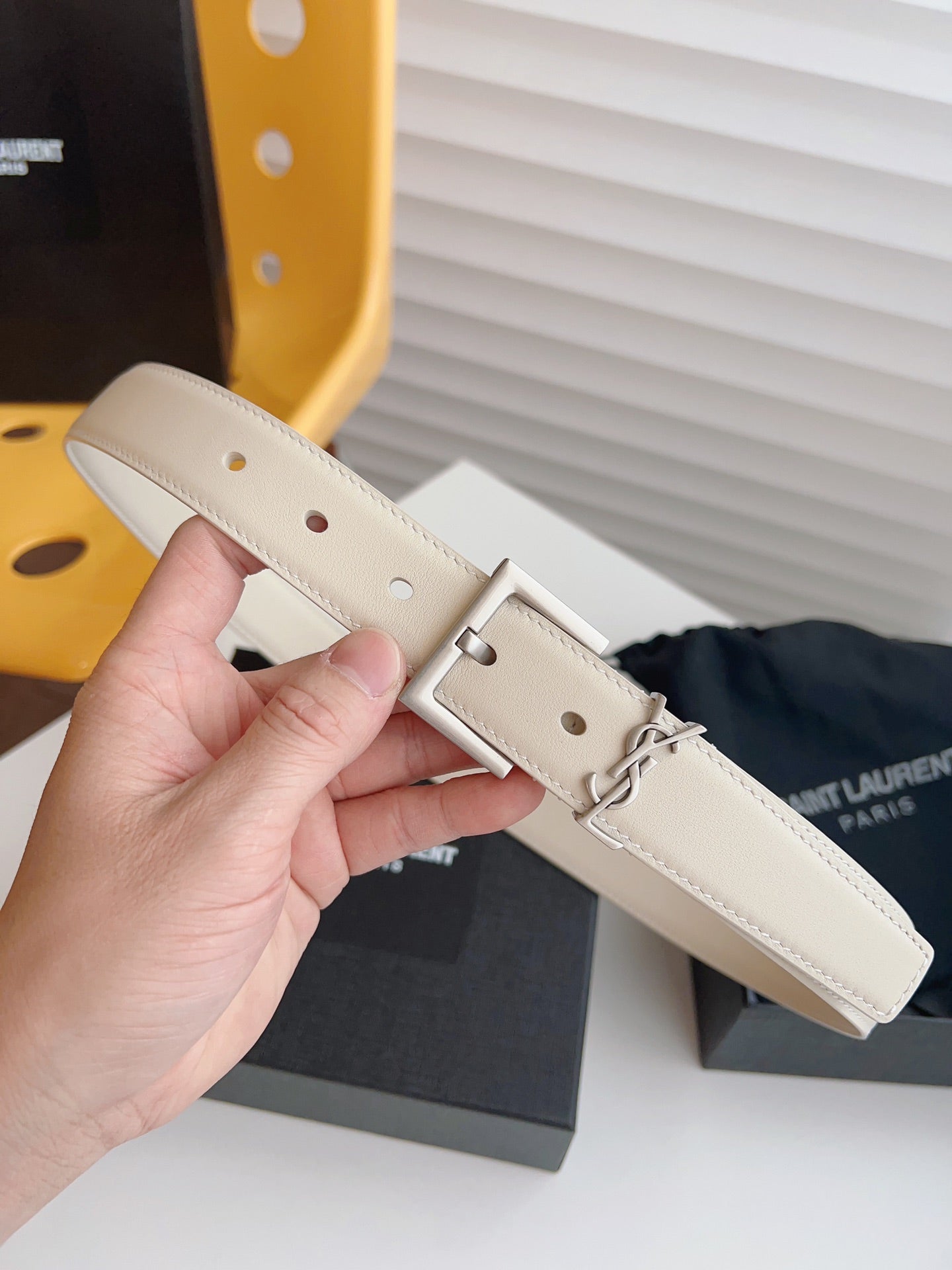 155RSL224PDE Stylish  High quality belt With full package