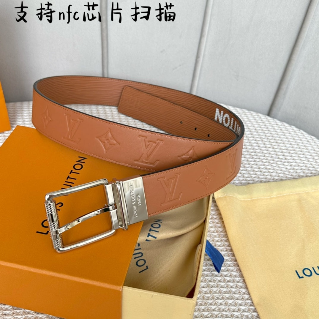 14E148PDE Stylish  High quality belt With full package