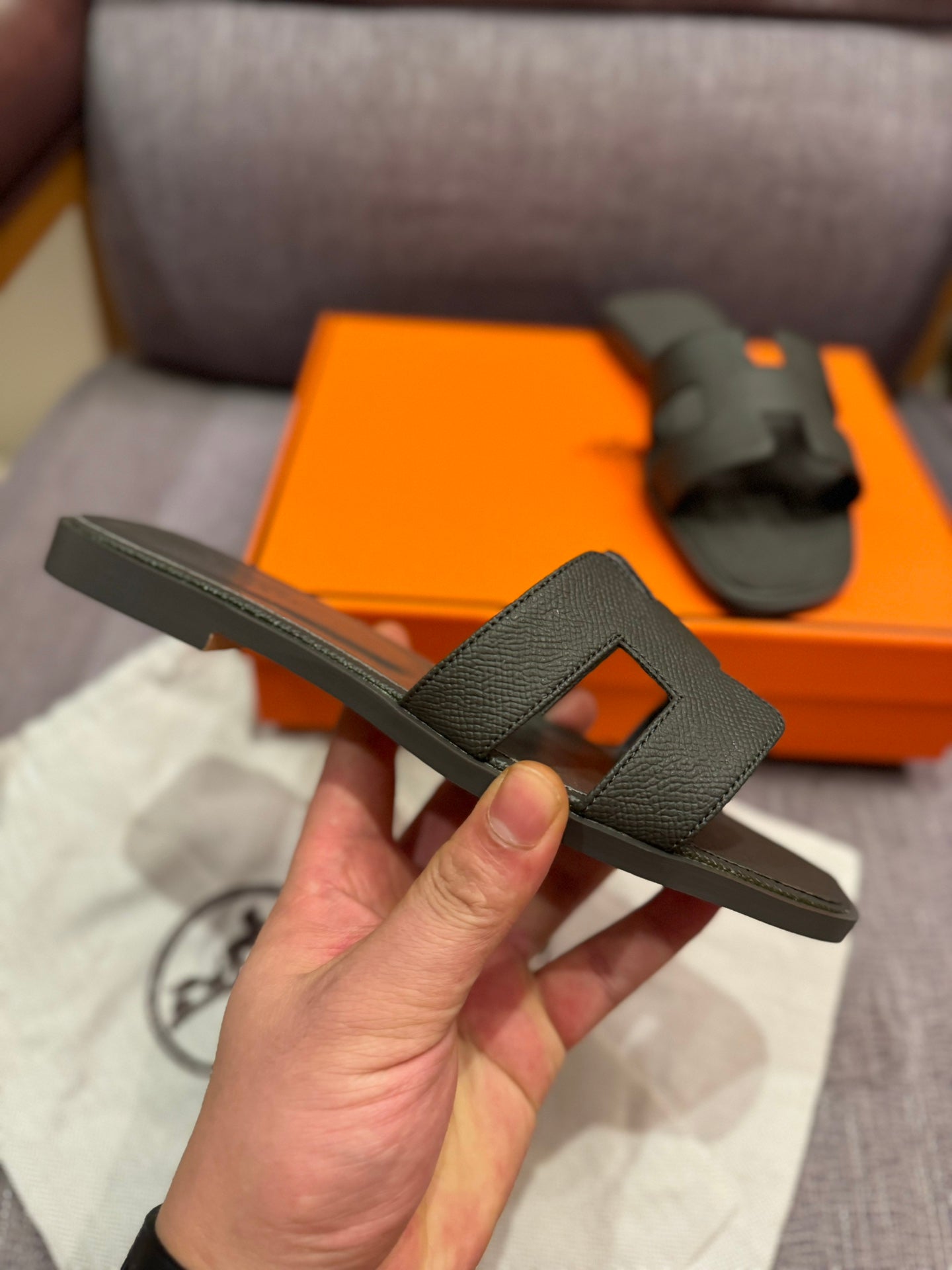 1ZH237ZDE Stylish Slippers