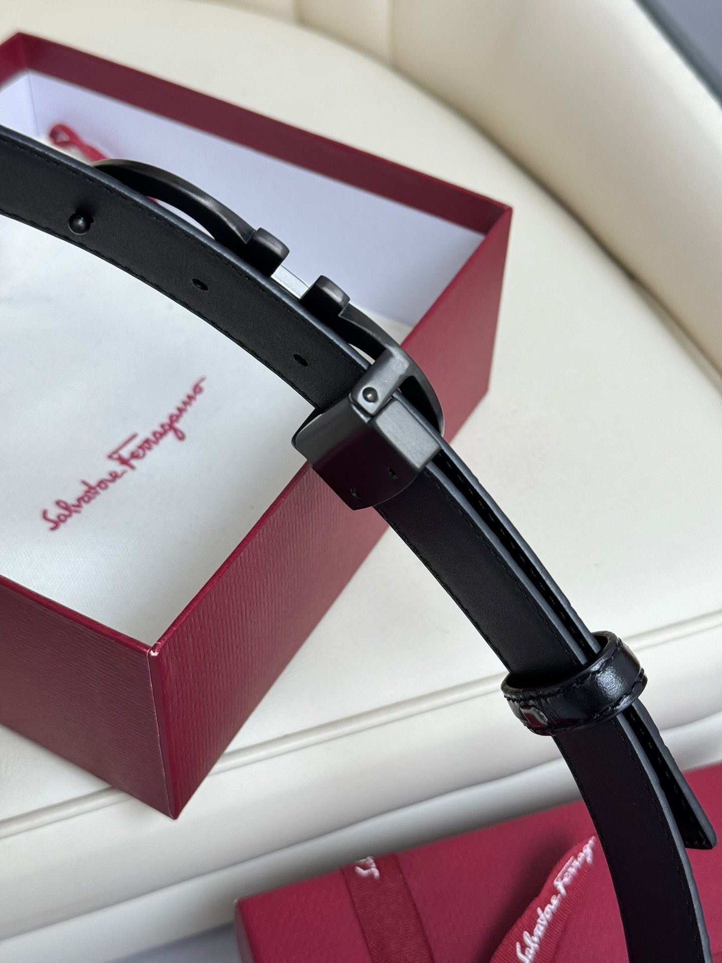 1WA167PDE Stylish  High quality belt With full package