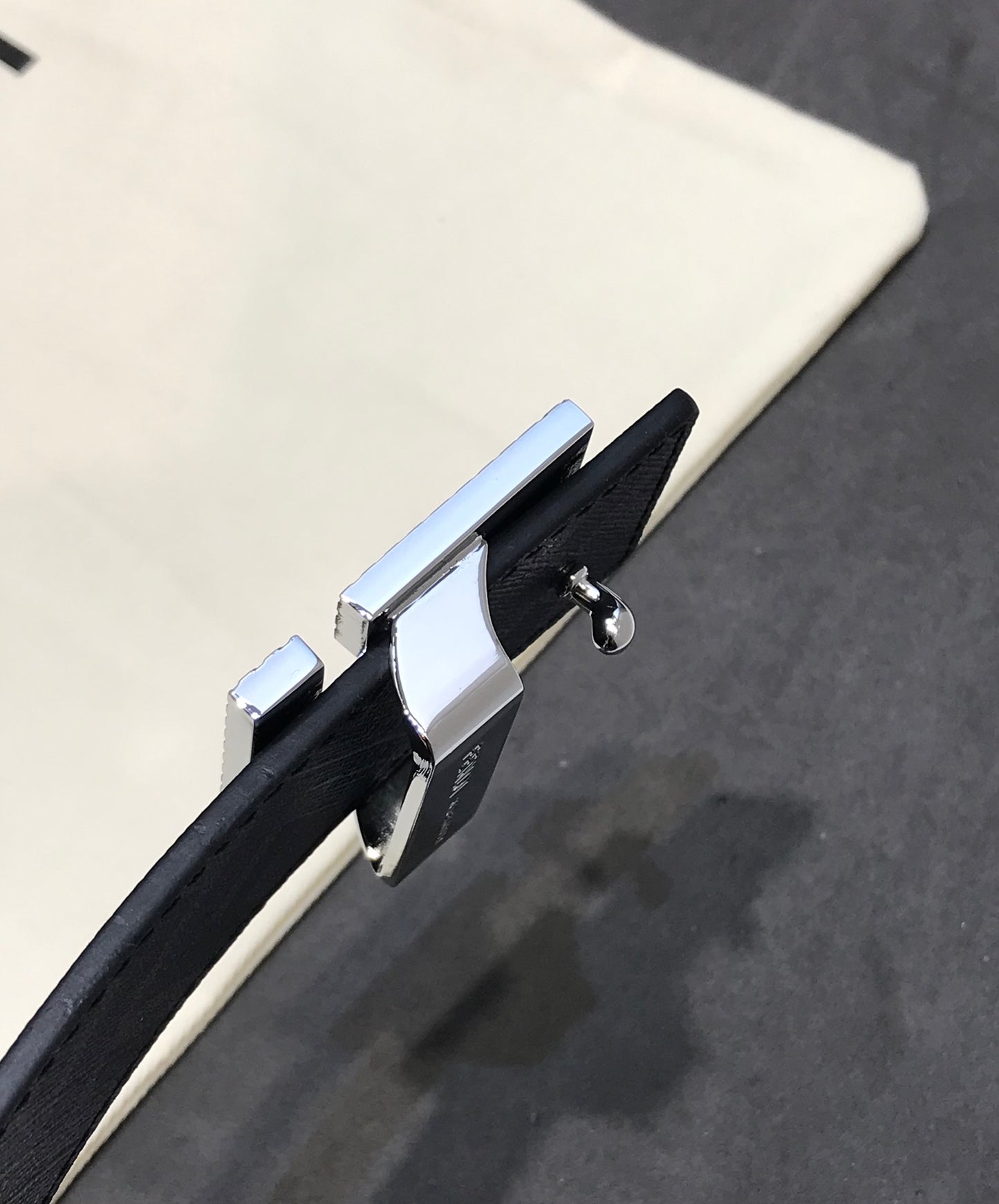 14F77PDE Stylish  High quality belt With full package