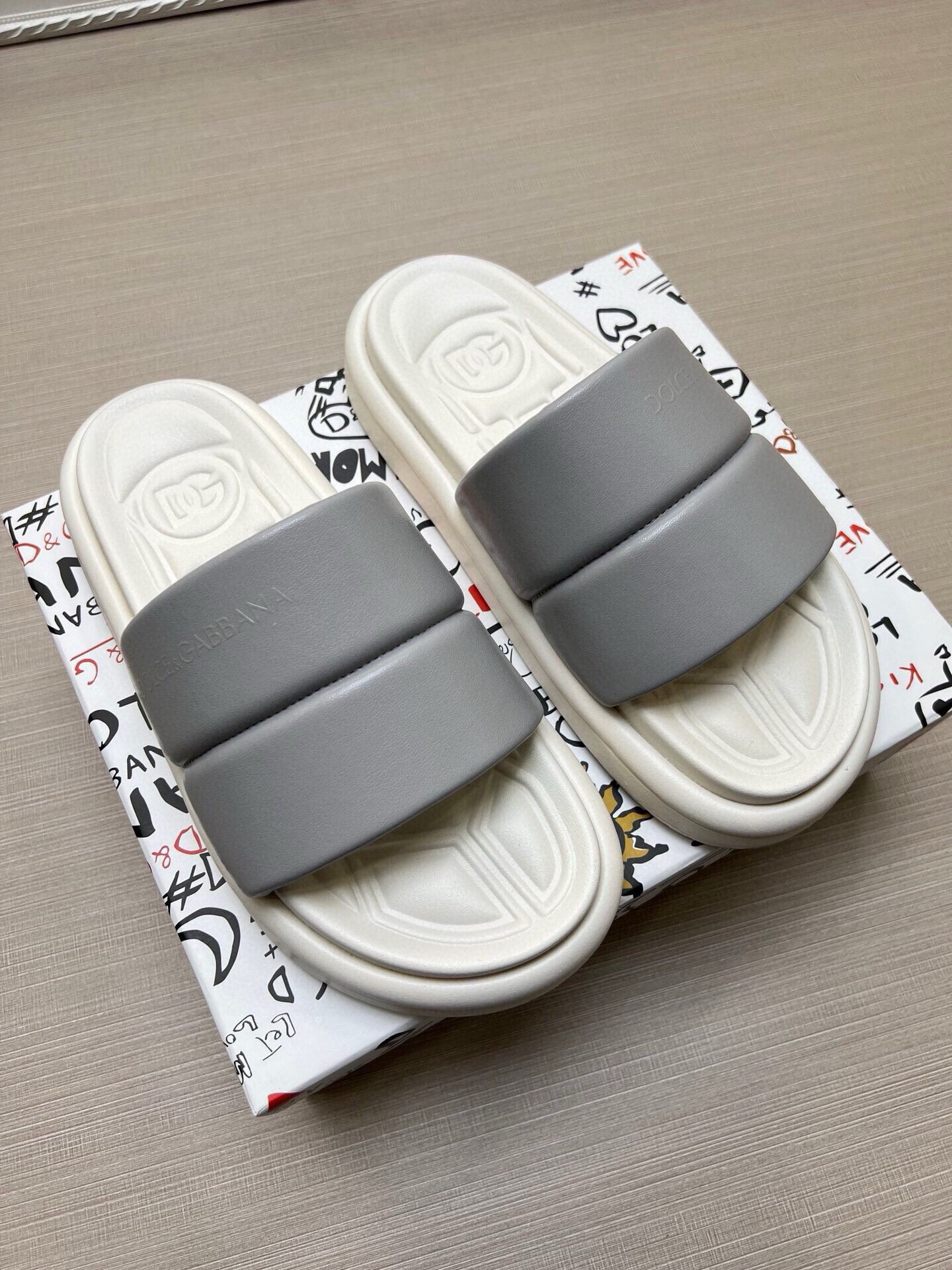 535ZA269ZDE Stylish Slippers