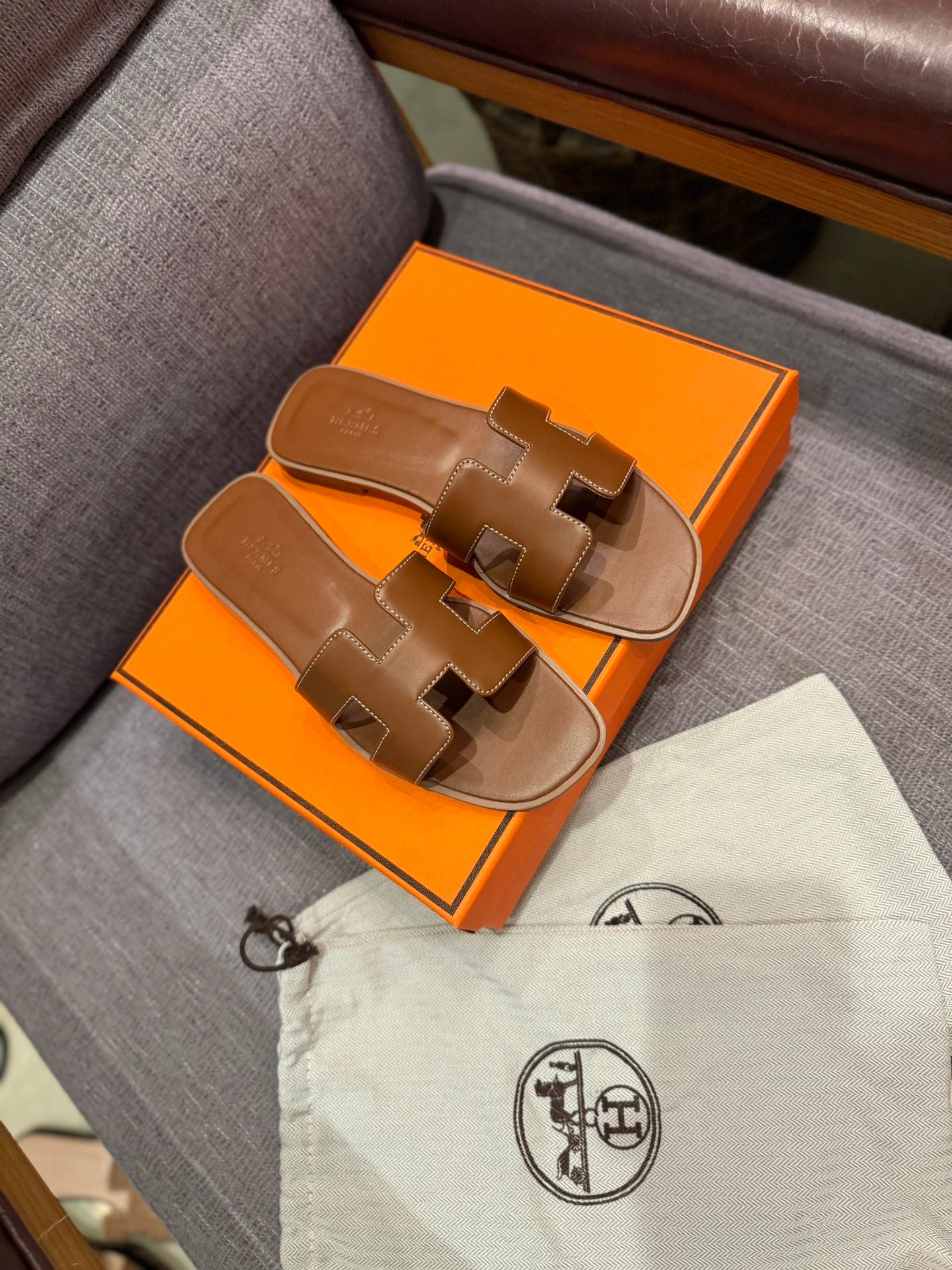 1ZH233ZDE Stylish Slippers