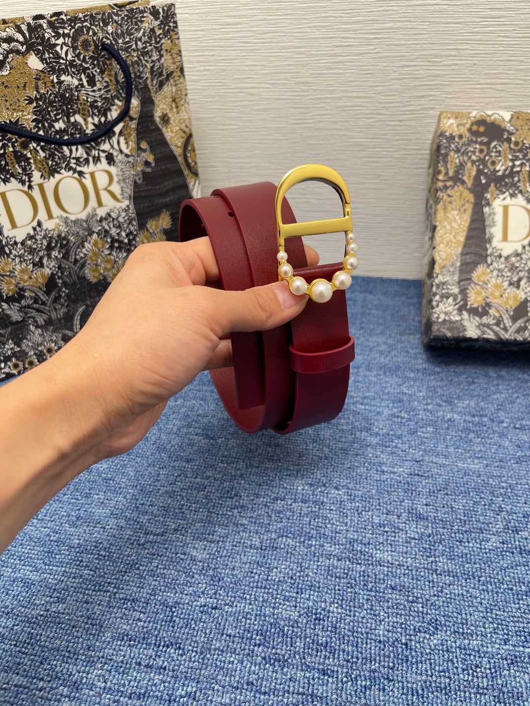 155RD200PDE Stylish  High quality belt With full package