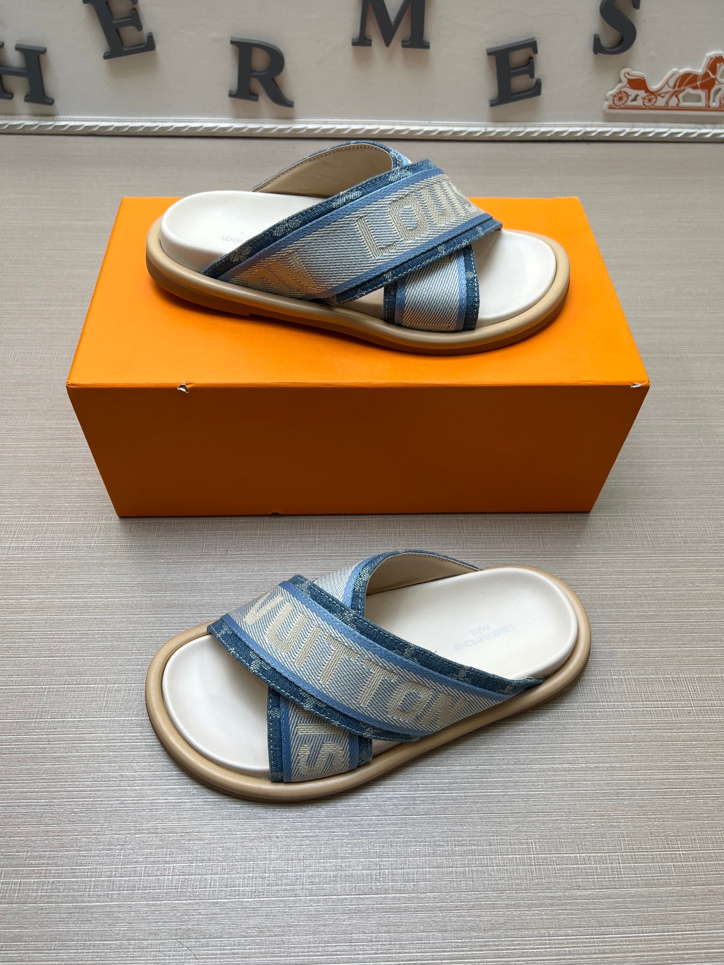 535ZE274ZDE Stylish Slippers