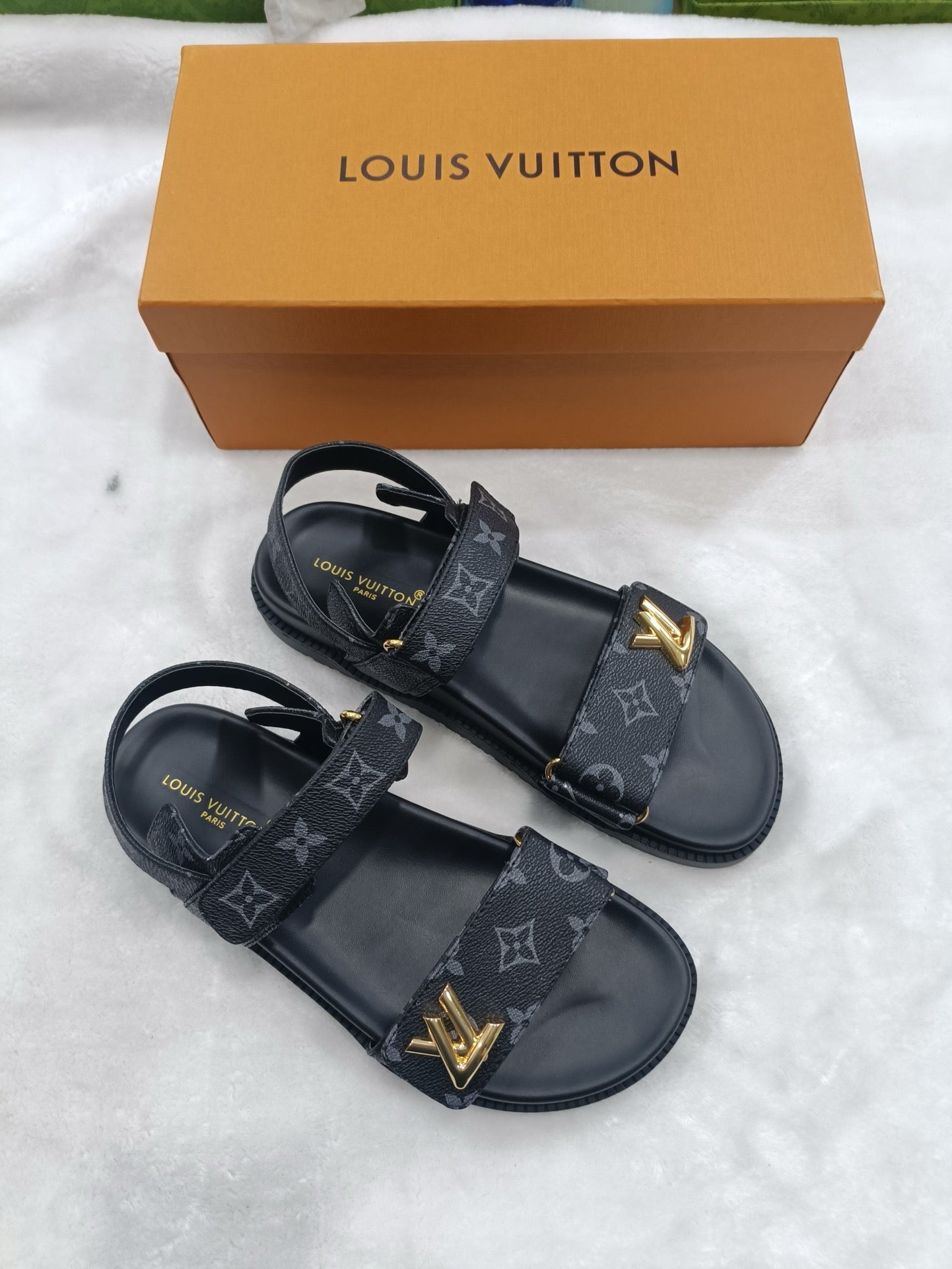 5LE211ZDE Stylish sandals