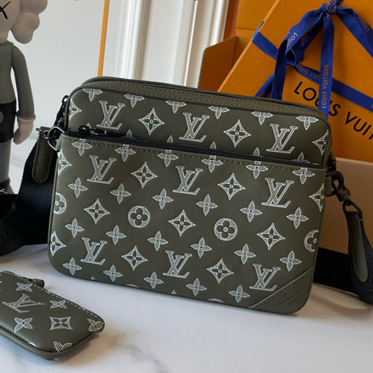 155NE77BDE Stylish leather bag