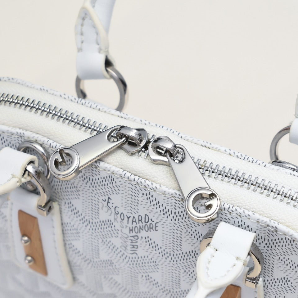 1WA106BDE Stylish leather bag