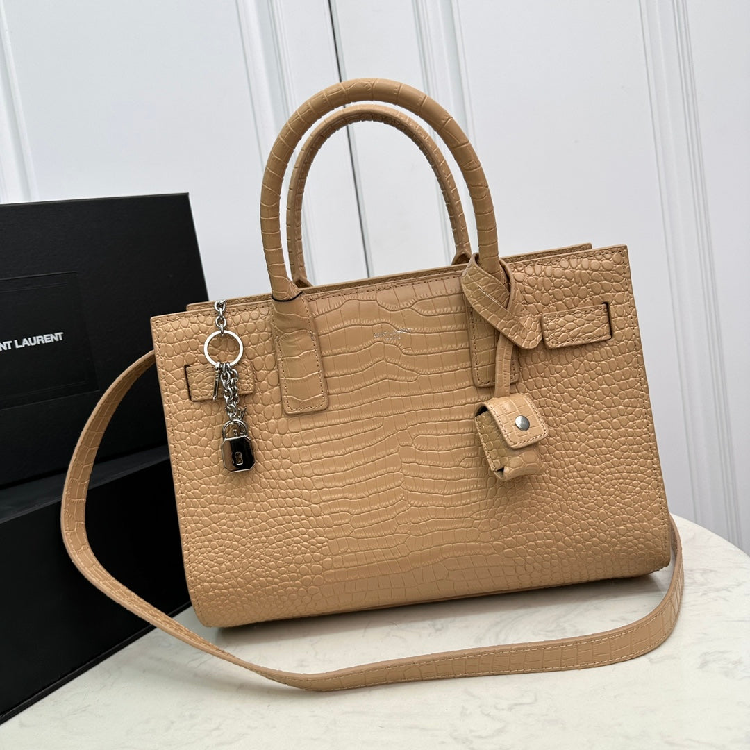 1XSL268BDE Stylish leather bag 