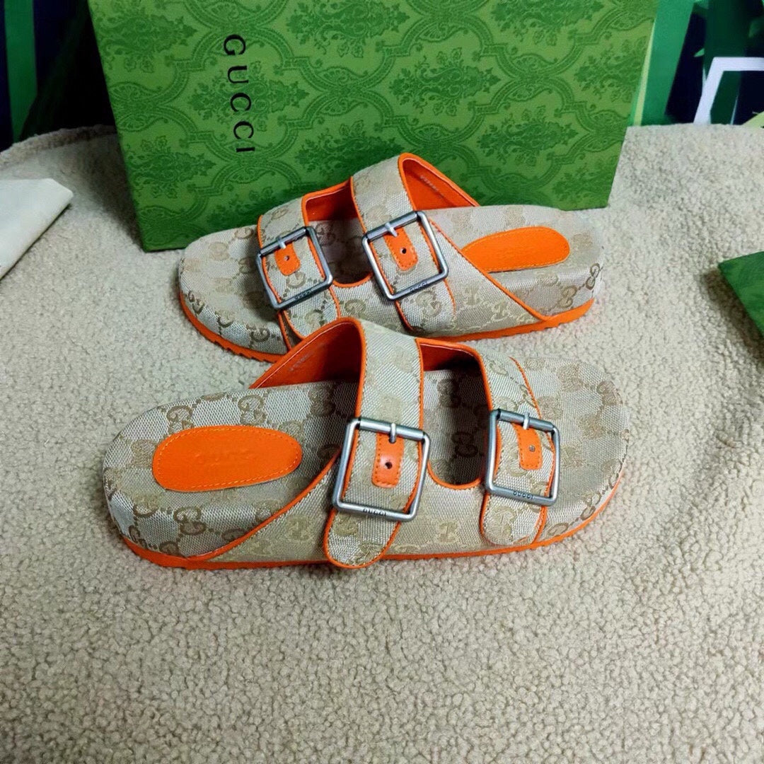 54B124ZDE Stylish slippers